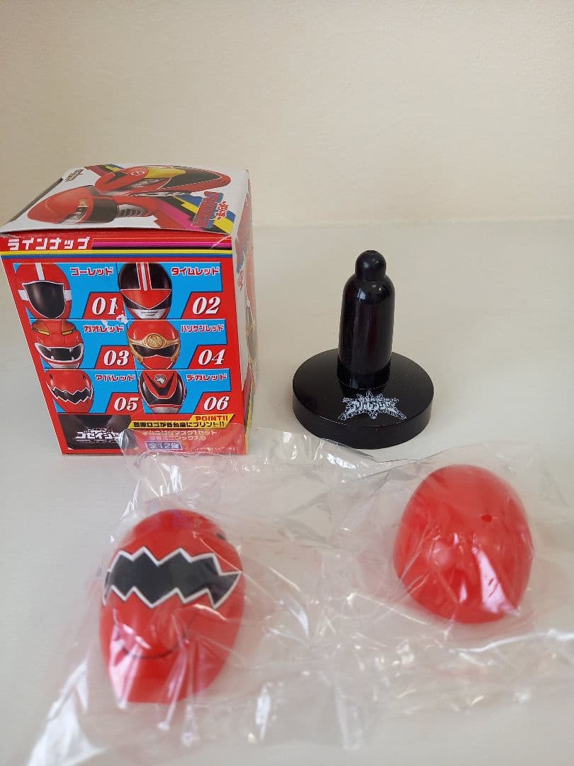 スーパー戦隊マスクコレクションⅢ　赤の伝説　8個セット