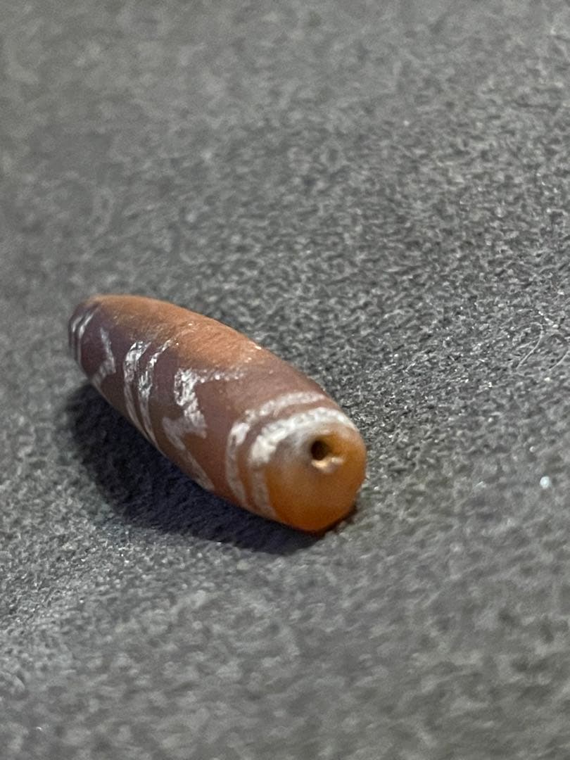 古代エッチドカーネリアン　天珠