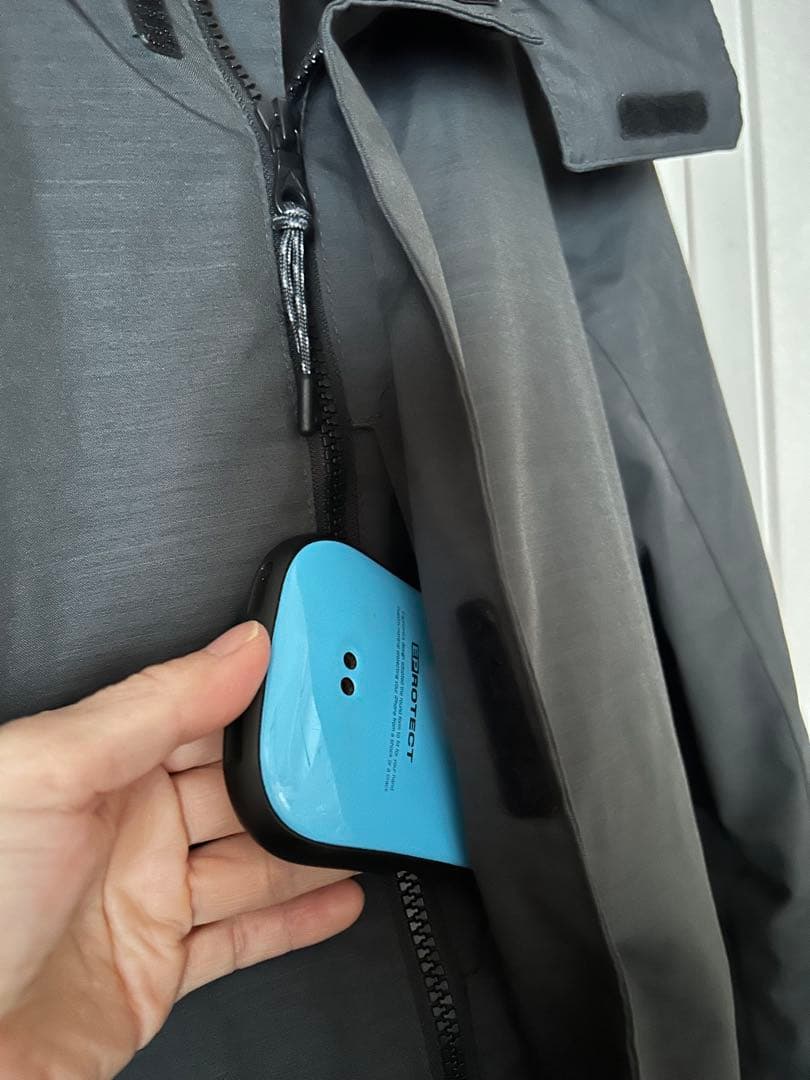 Burton スノーボードジャケット Sサイズ レディース　グレー