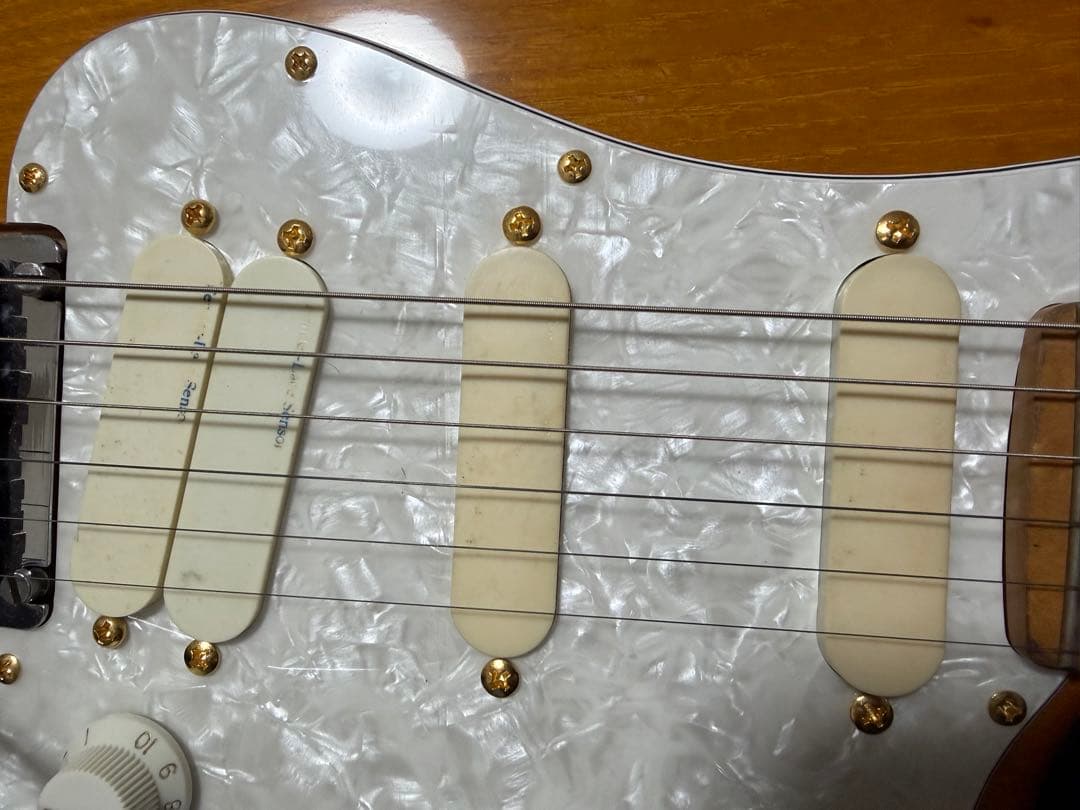 Fender Japan ストラトキャスター レースセンサー