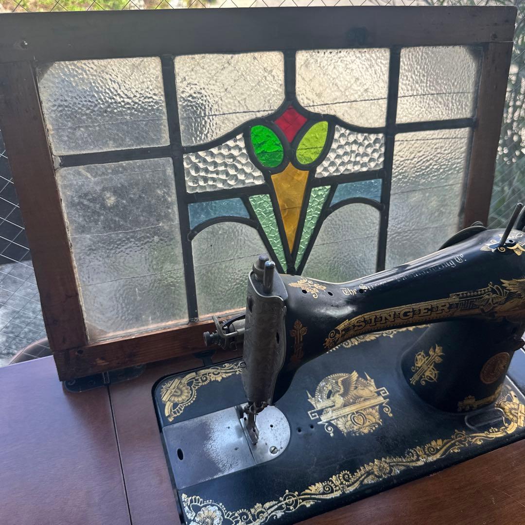 お値下げ❗️アンティークステンドグラス 花 モチーフ 木製フレーム