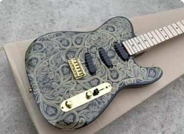 新品　激渋ベンズリー柄　テレキャスター