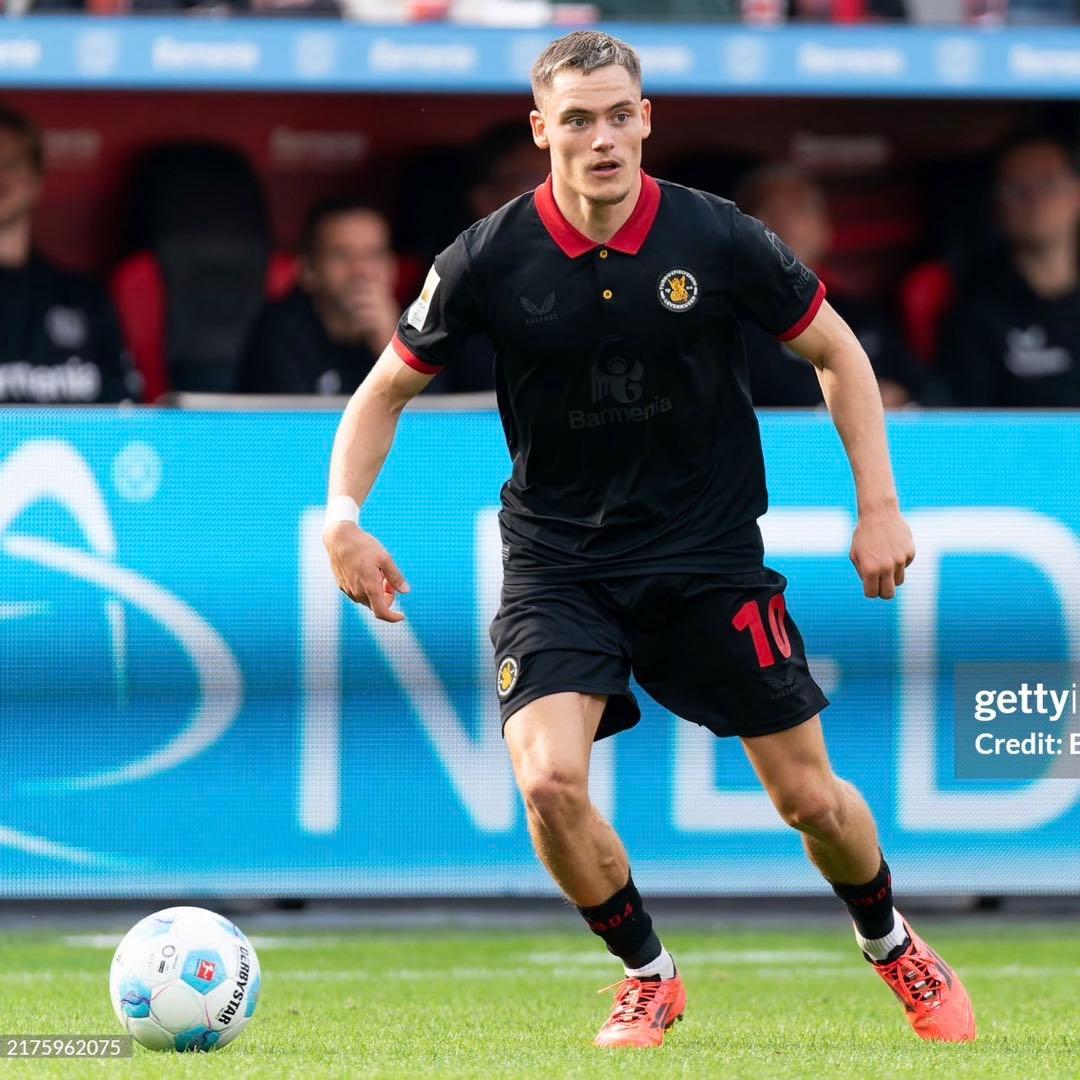 レヴァークーゼン 24-25 ユニフォーム 120周年 正規品 L ヴィルツ