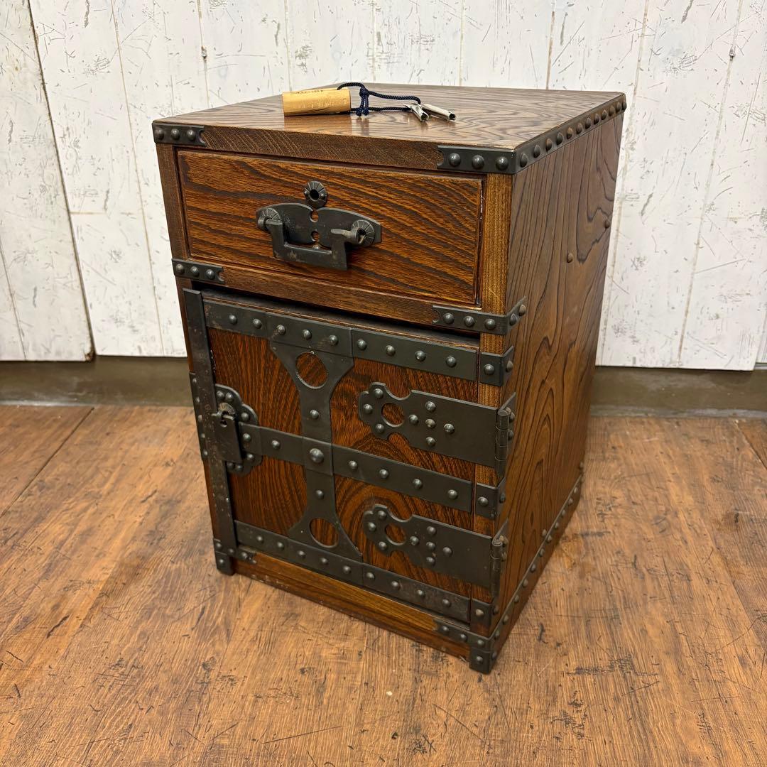 アンティーク 古道具 木製 船箪笥 銭箱 銭函 薬箱 ビンテージ 鍵付き 古家具