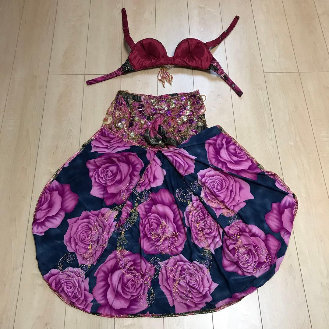 更にお値下げ早いものがち　　　　　　 ベリーダンス衣装