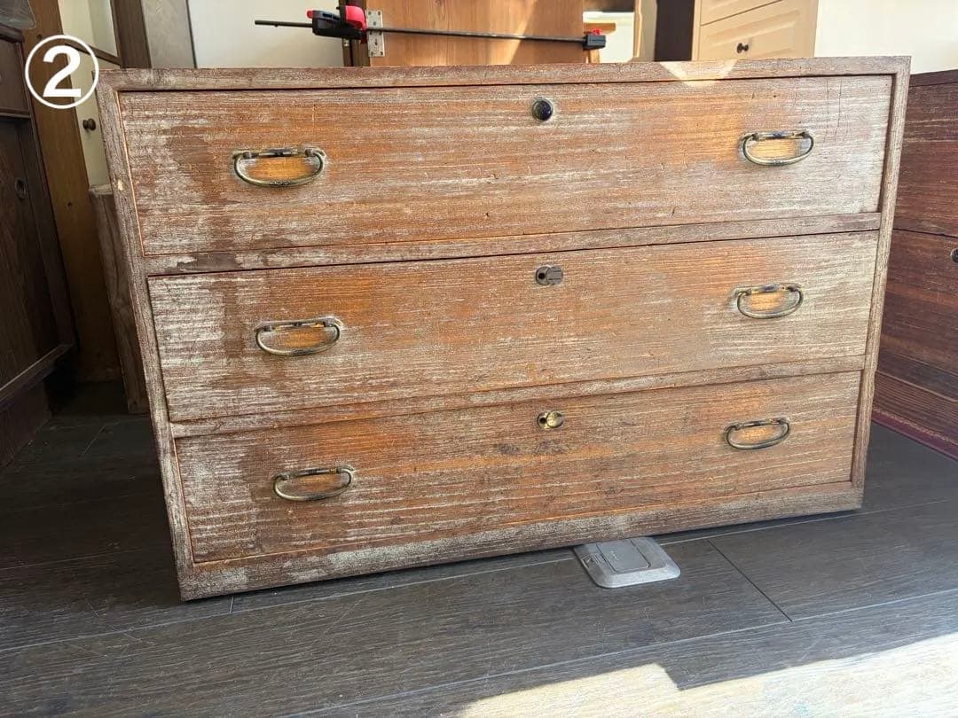 桐箪笥 アンティーク 古家具 時代箪笥 3段引出　収納棚 無垢材　日本箪笥