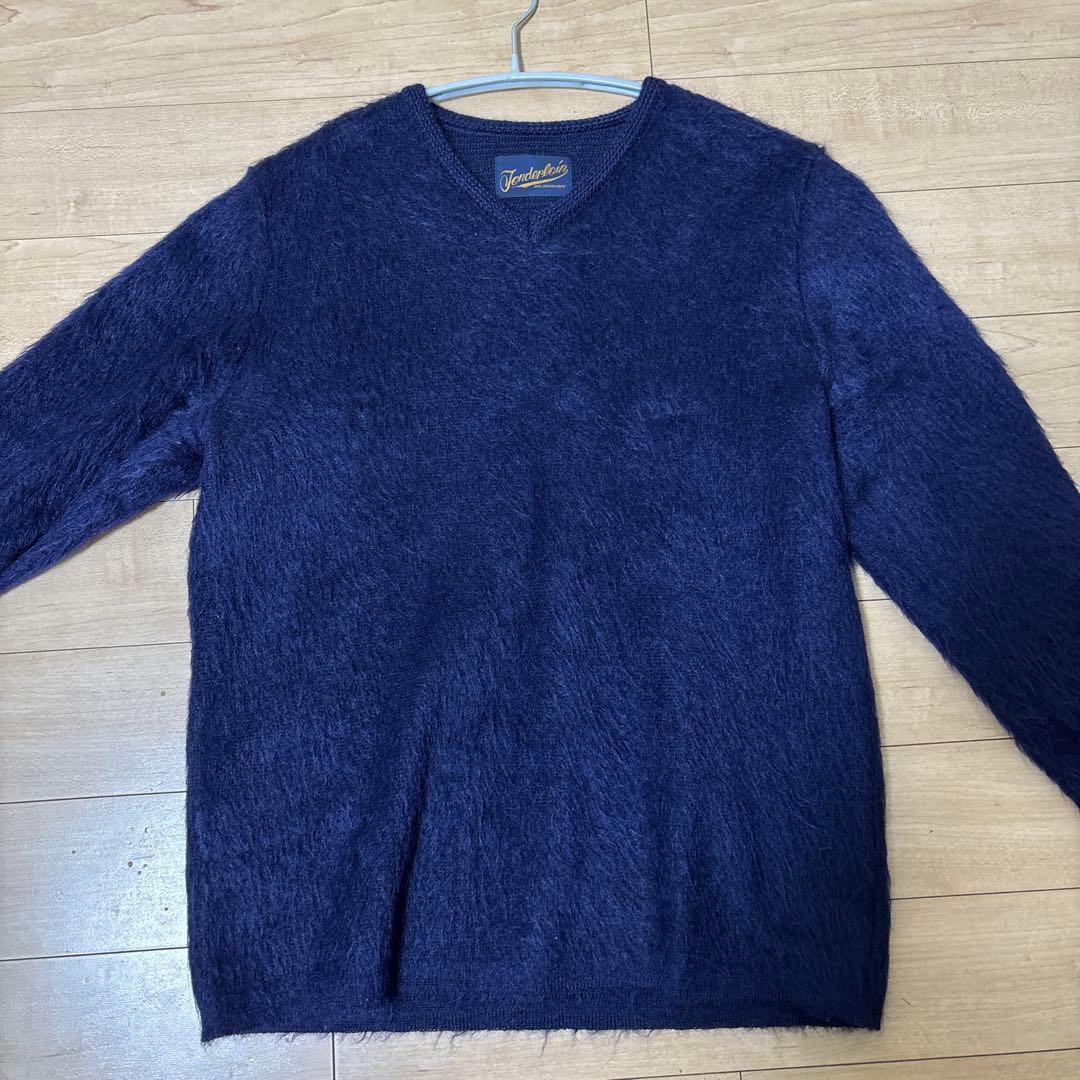 Tenderloin ネイビー Vネックセーター　モヘアニット