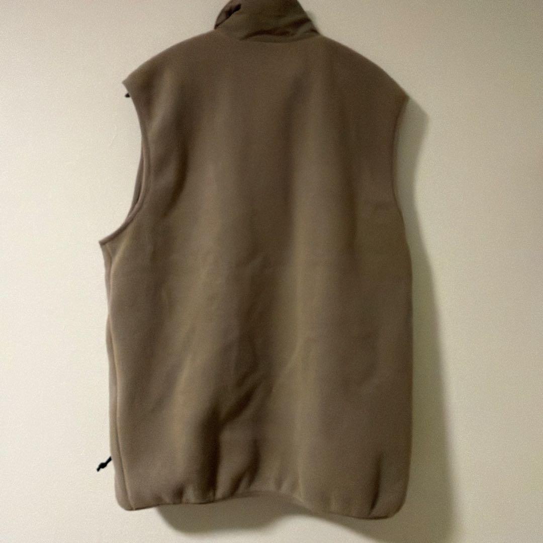 ヤ*ス様 patagonia ベージュ フリースベスト　シンチラベスト
