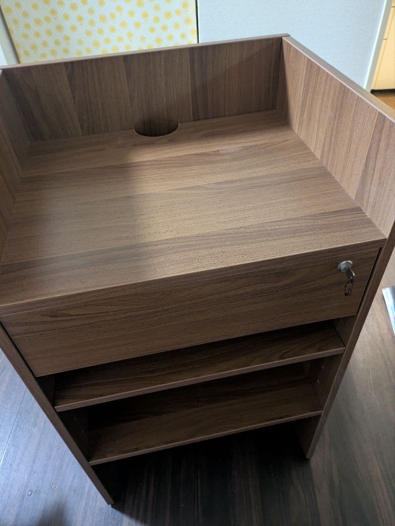 『受付レジカウンター』木製　鍵つき　送料込み