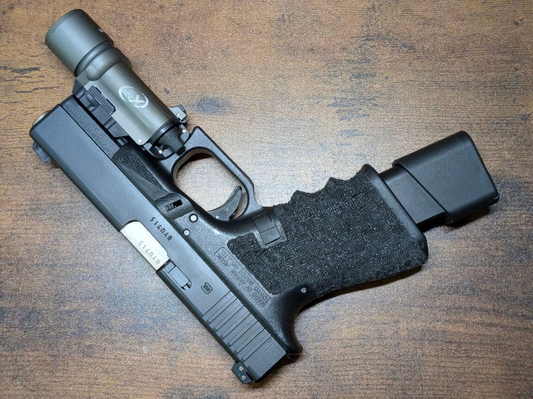 東京マルイ　グロック19 Gen3 ガスブローバック　TLG19予備マガジン付属