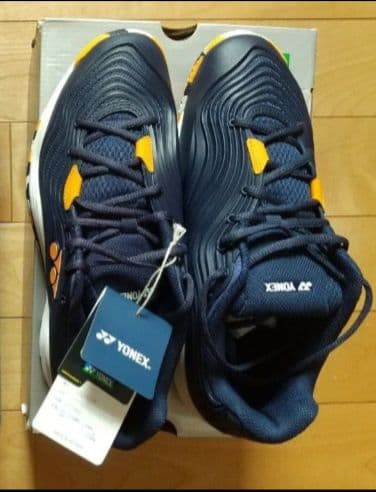 ヨネックス フュージョンレブ5 SHTF5MGC　 27.5cm