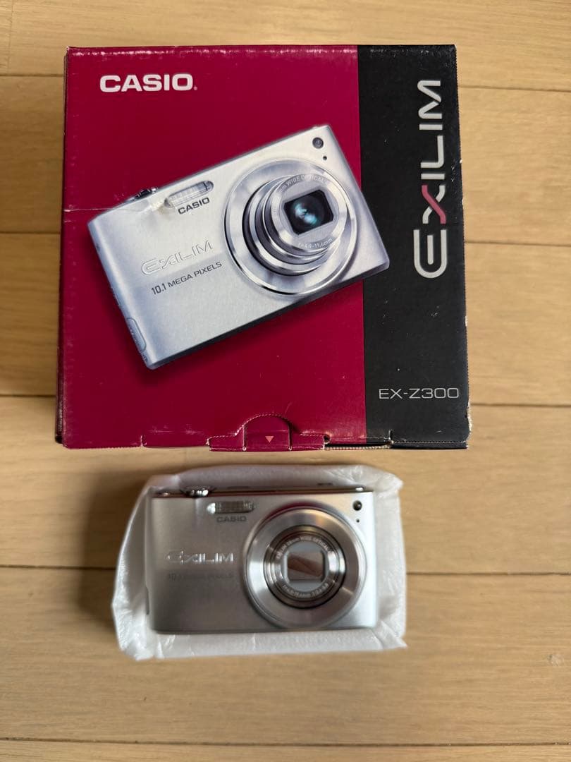 【未使用品】CASIO EX-Z300 コンパクトデジタルカメラ