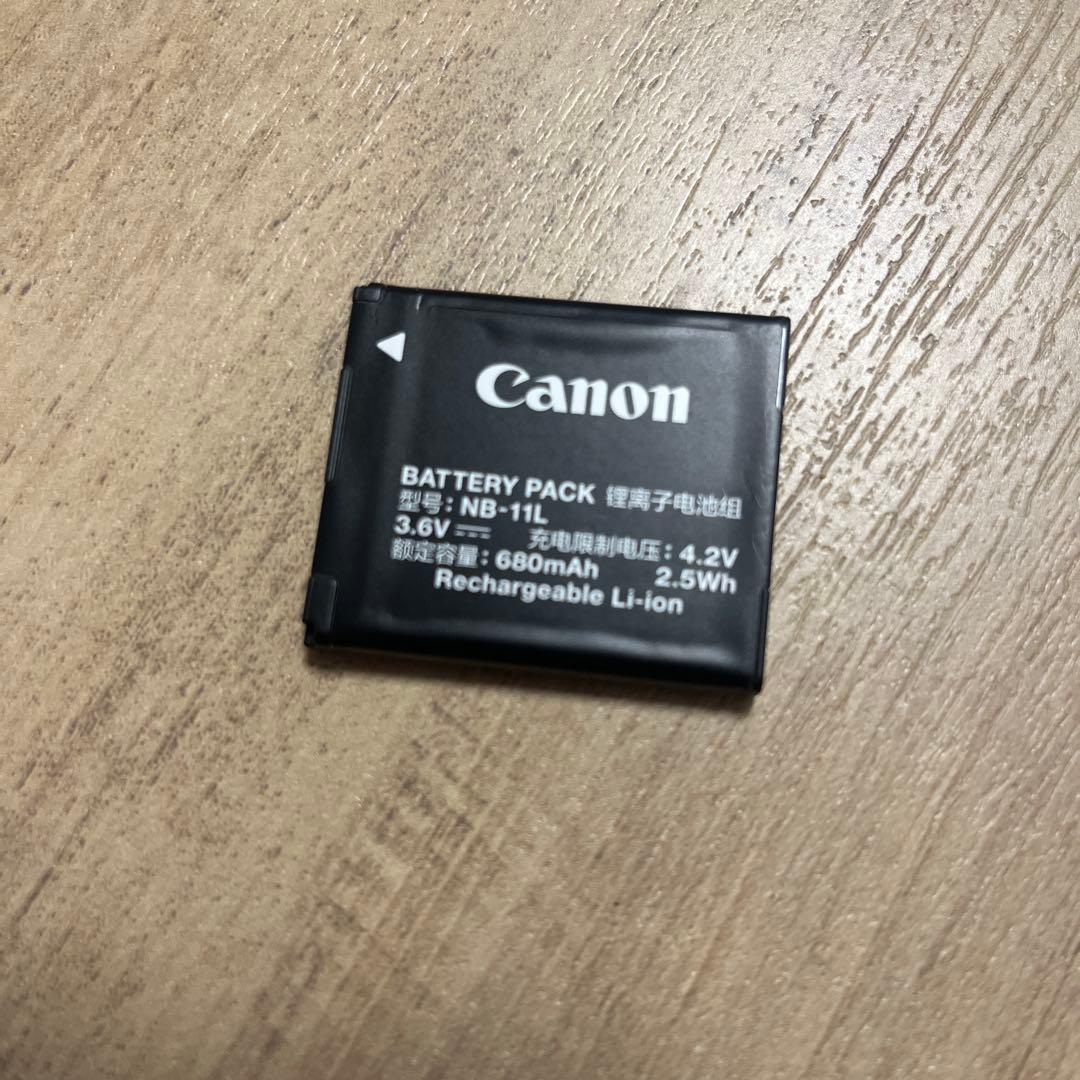 【動作確認済】Canon IXY 200 コンパクトデジタルカメラ　シルバー