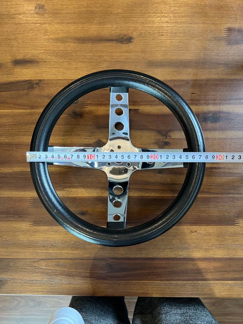 グラント　ステアリング　4スポーク　ムーンアイズ