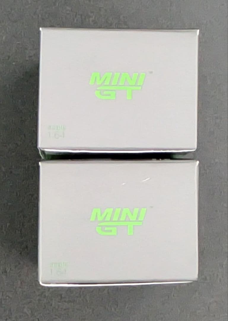 ミニカー MINI GT Porsche 911 1964 Irish Green 560