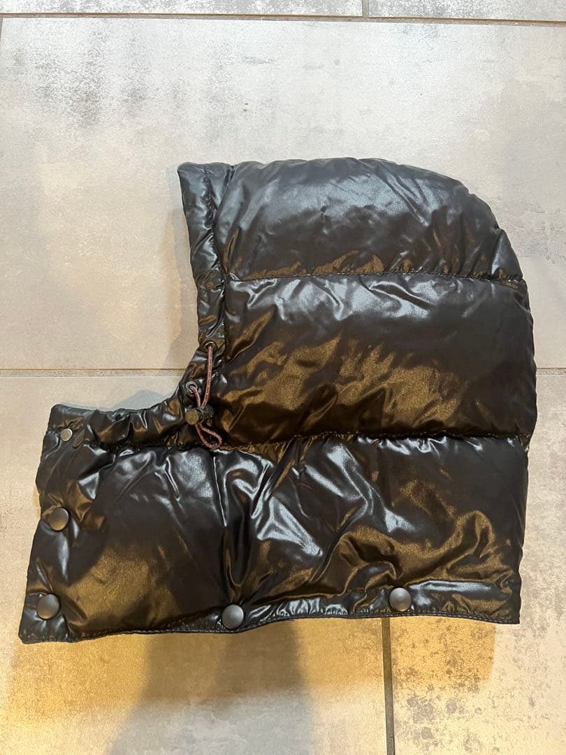 美品DUVETICA（デュベティカ）POLLUCE ブラックダウンジャケット50