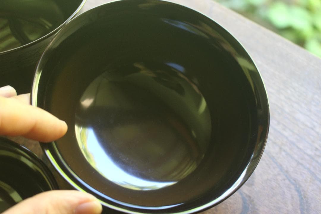 時代逸品！時代黒漆に風情ある青漆松葉蒔絵の映える四つ椀（検京塗懐石道具煮物椀