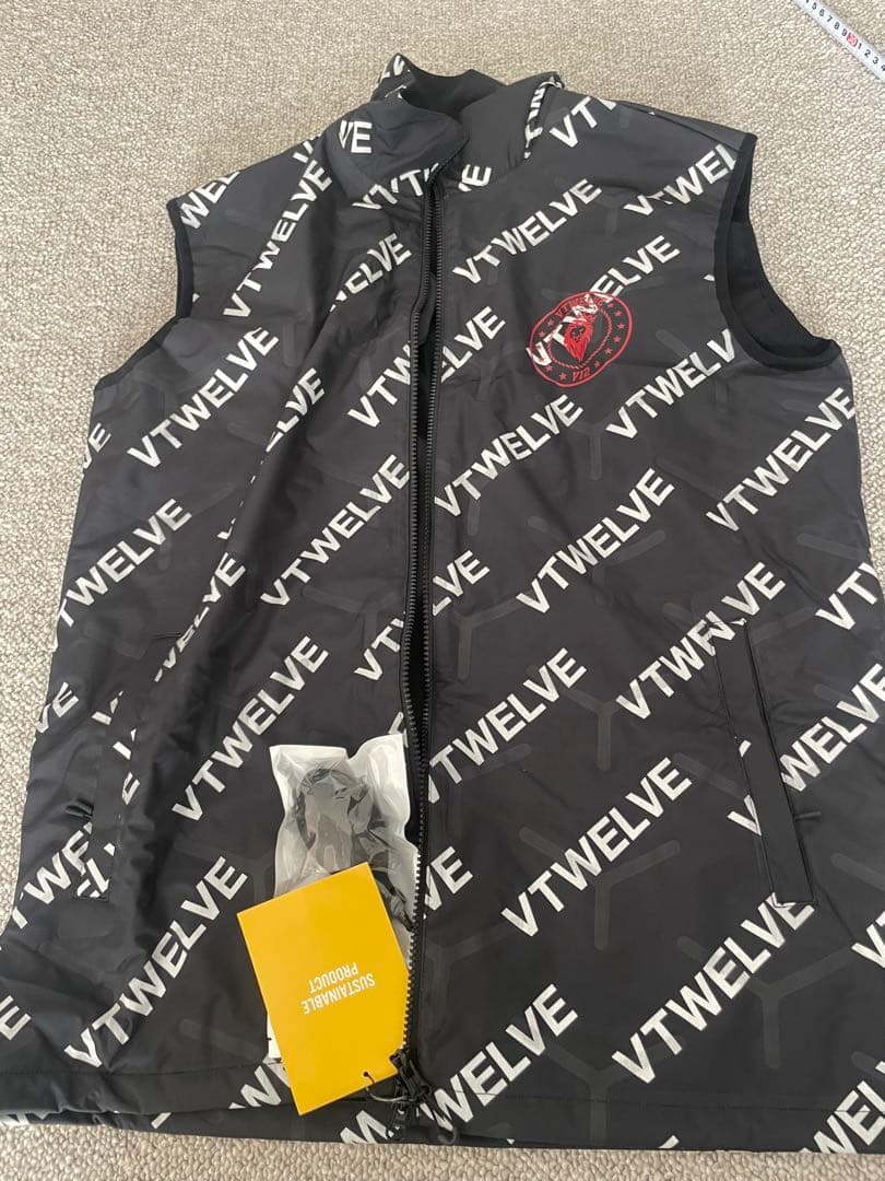 値下げ‼️VTWELVE 3Dエアダウン ベスト