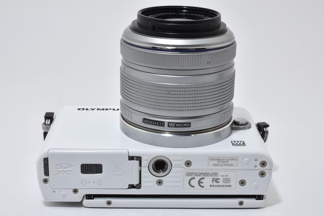 デジタルカメラ OLYMPUS PEN Lite E-PL3 M ZUIKO 14-42mm