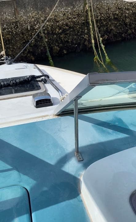 動画あり175馬力ヤマハスピード40ノット船　船体　ボート　船外機