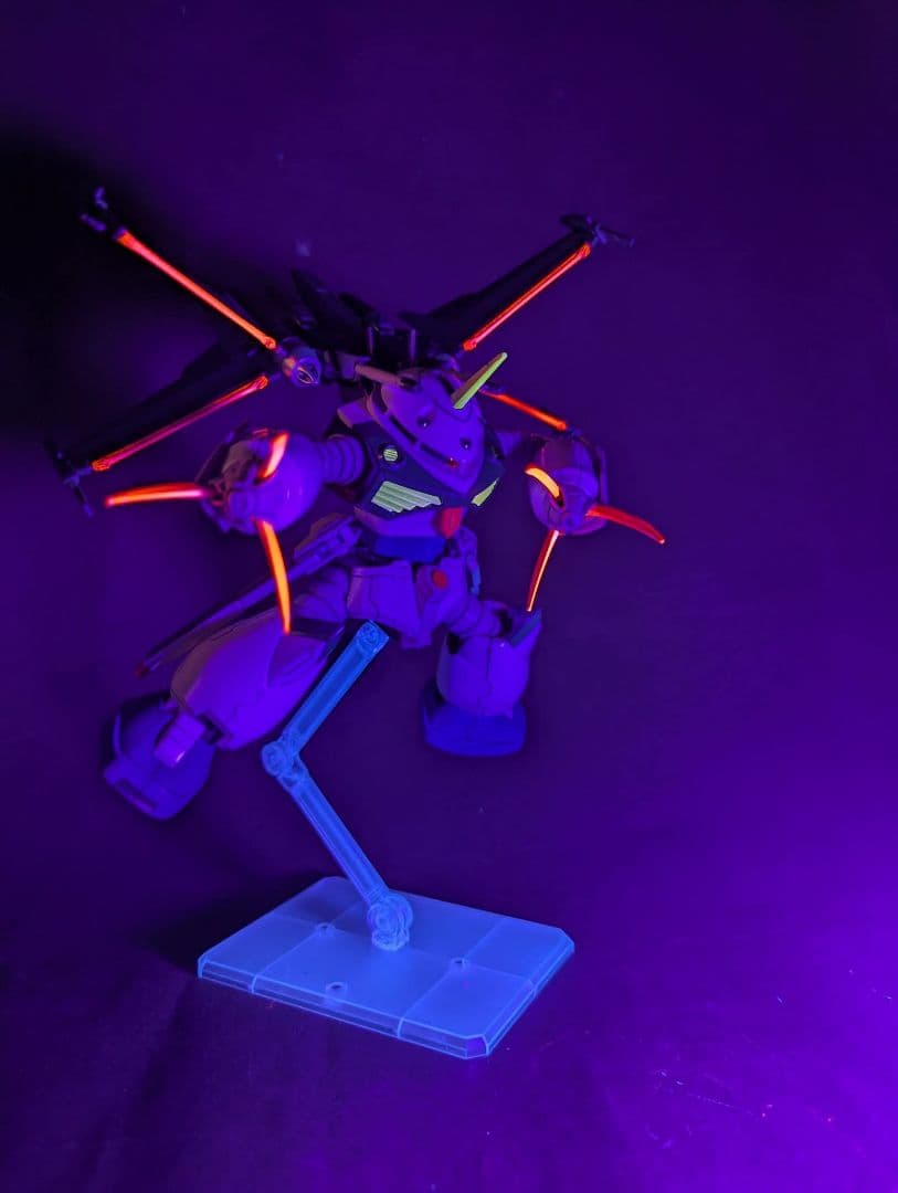 HGズゴック キャリアバーアイフリット、マイティーストライクフリーダム付き