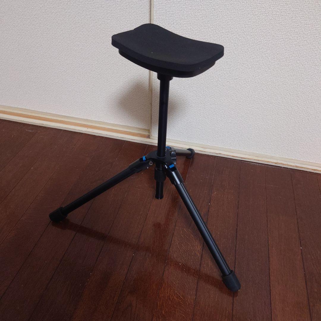 チューバ座奏用スタンド　GTS-01