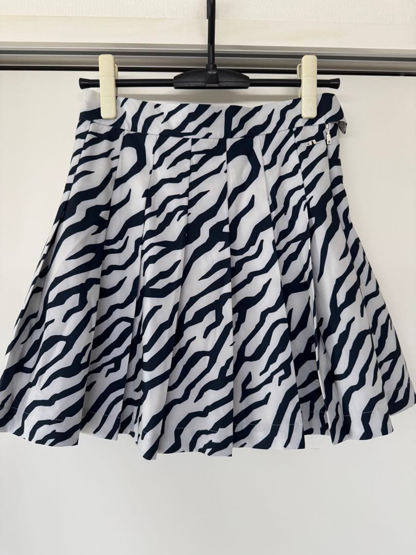 ジェイリンドバーグ⭐️ゼブラ柄スカート