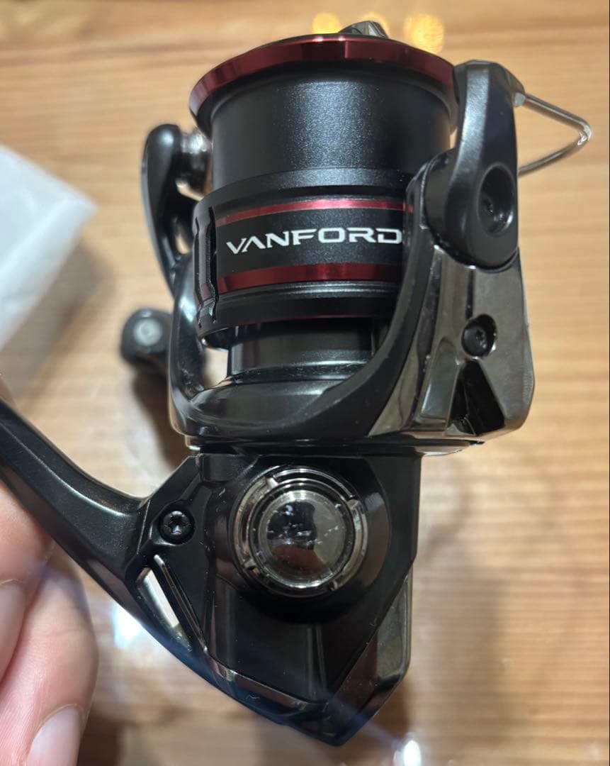 シマノ　20 VANFORD C2000SHG スピニングリール