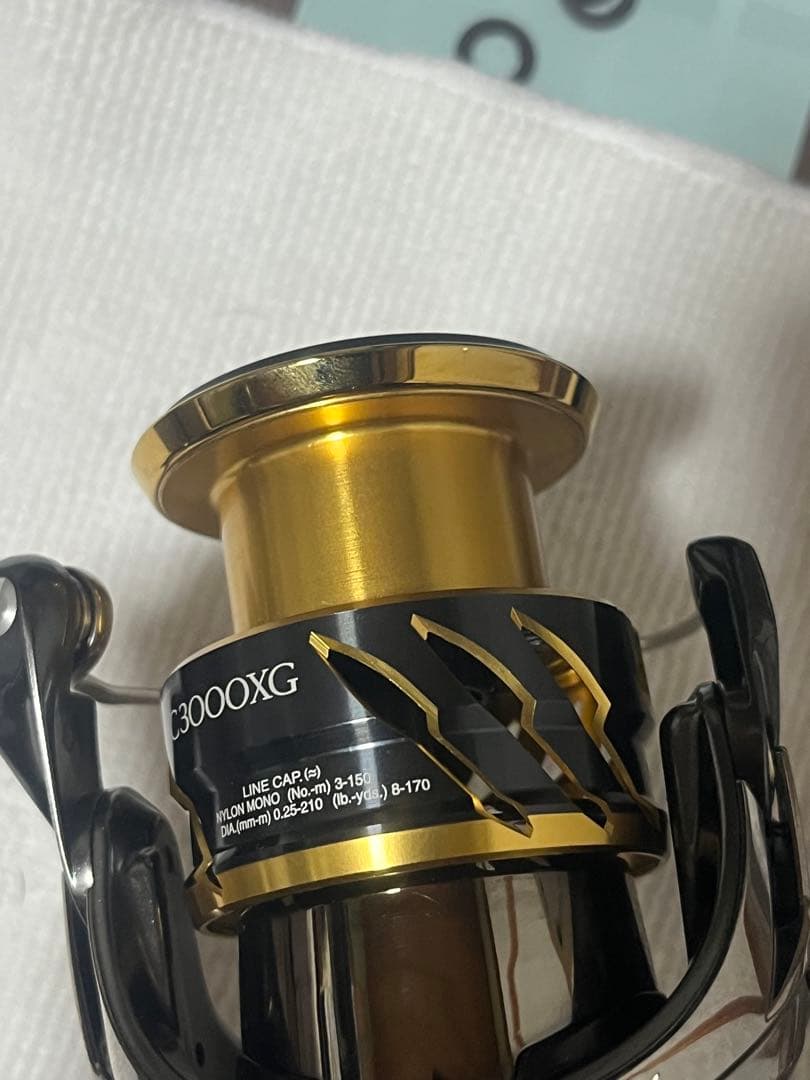 シマノ　20ツインパワー　C3000XG