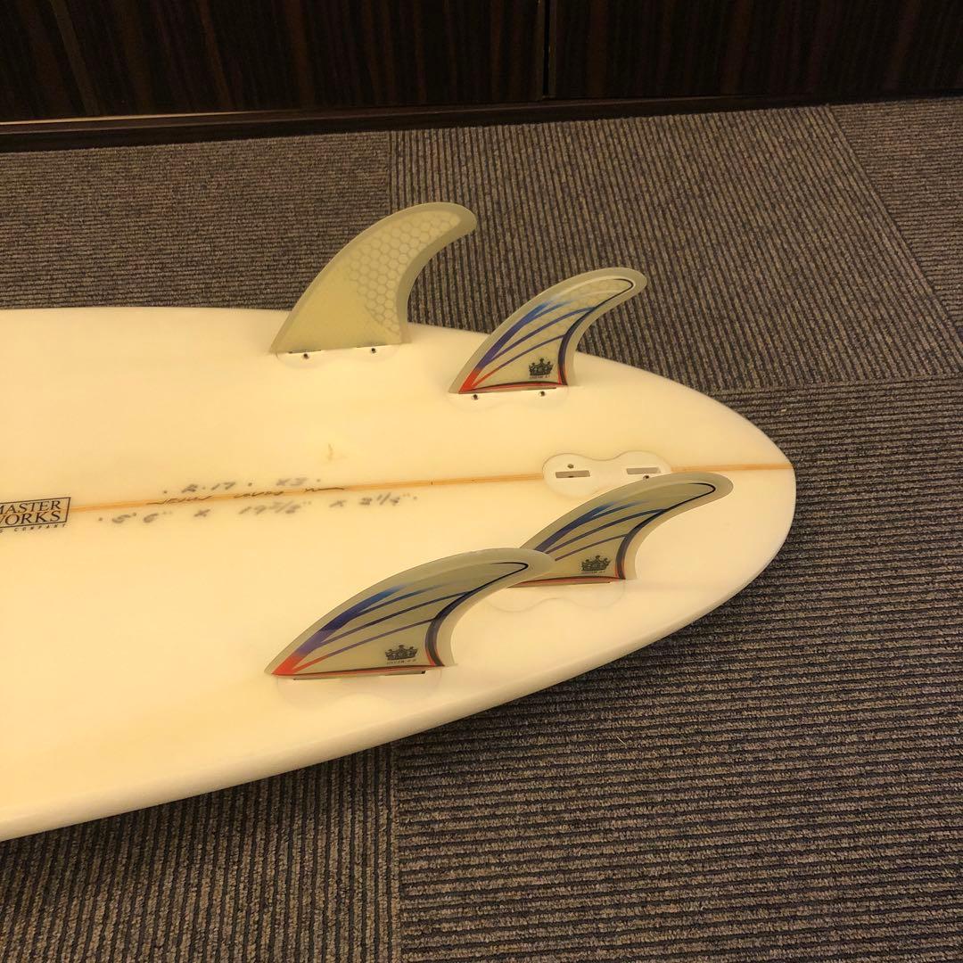Tokoro ショートボード　5フィン付き