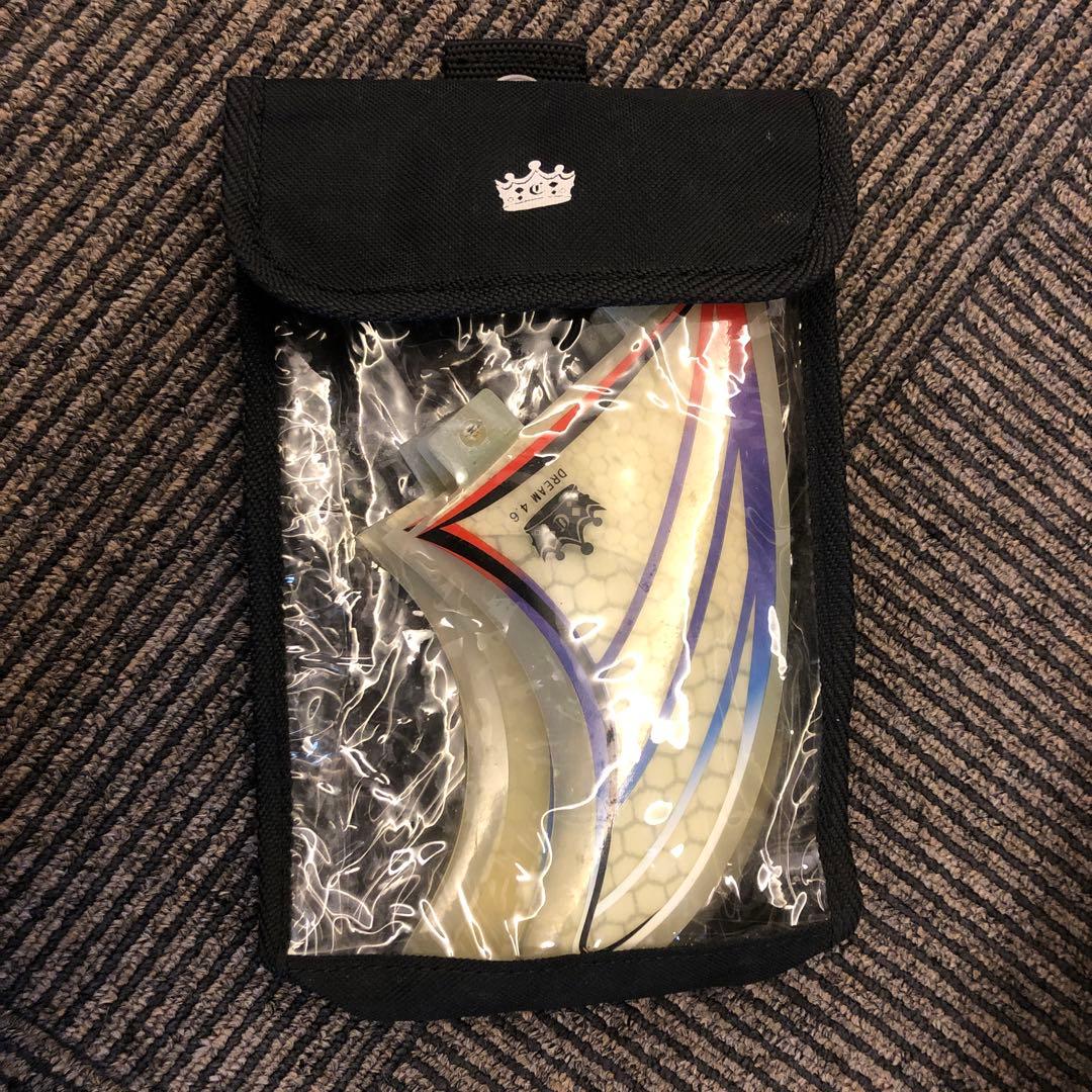 Tokoro ショートボード　5フィン付き