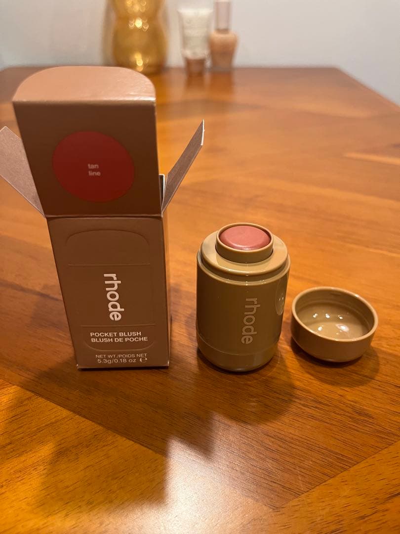 rhode ポケットブラッシュ tan line 5.3g