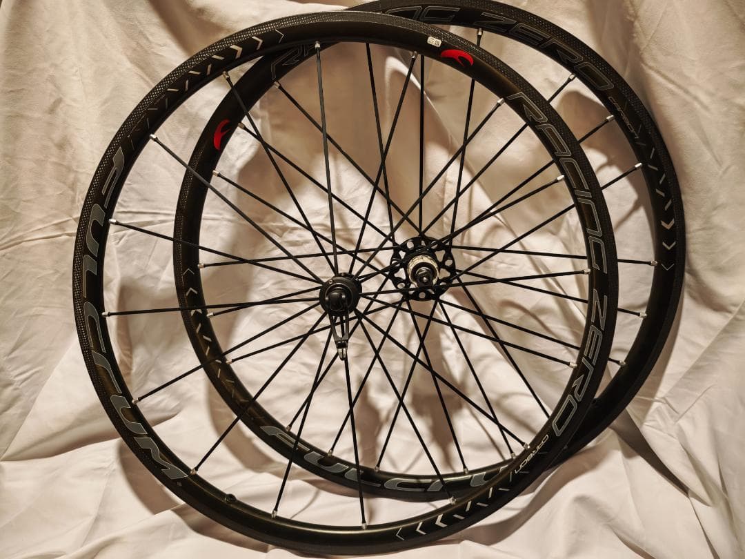 フルクラム FULCRUM レーシングゼロ カーボン (リムブレーキ・シマノ)