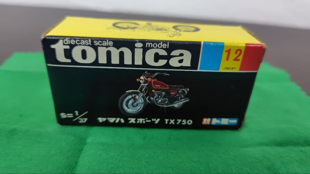 トミカ 黒箱 No.12 ヤマハ スポーツ TX750 1/37 日本製 箱付