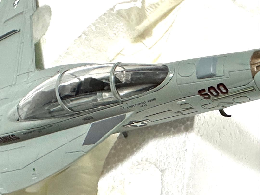 ホビーマスター EA-18G Growler 1/72 VAQ-141 厚木基地