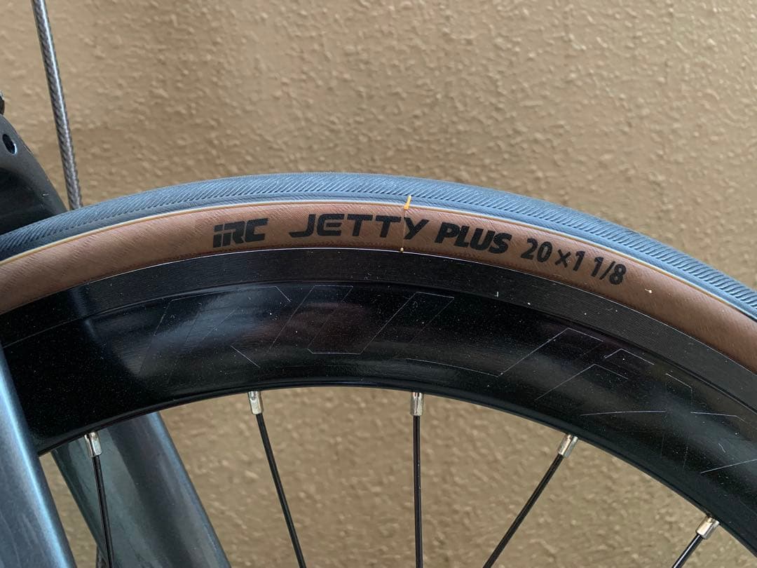 軽量★DAHON Vitesse★フルリメイク★セミ油圧ブレーキ、451ホイール