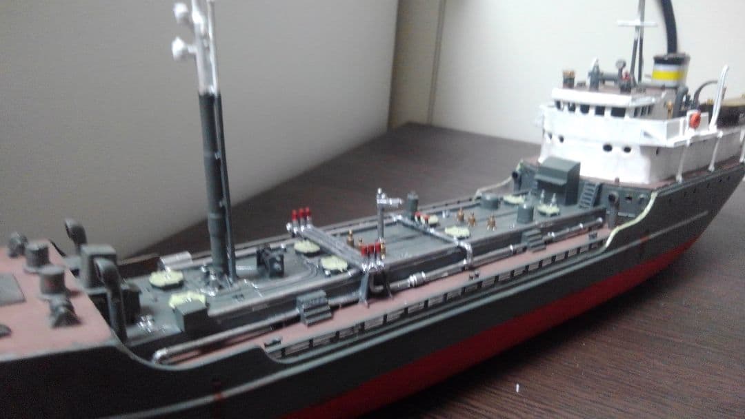 【再出品】完成品　タンカー　日新丸　貨物船　船　模型　1/130　ストラクチャー