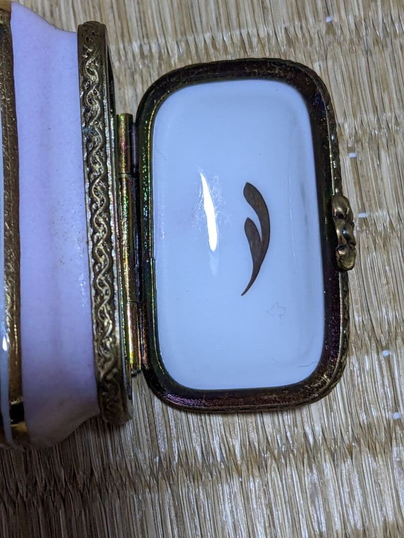 ♦リモージュ フランス製 デュバリー磁器 ４足トリンケットボックス アンティーク