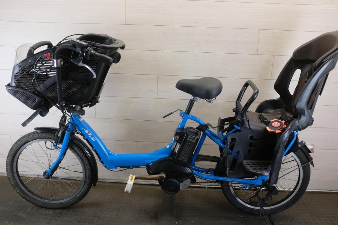 電動自転車ヤマハPAS　KISS　20インチ　3段8.7Ah（4点灯）充電器あり