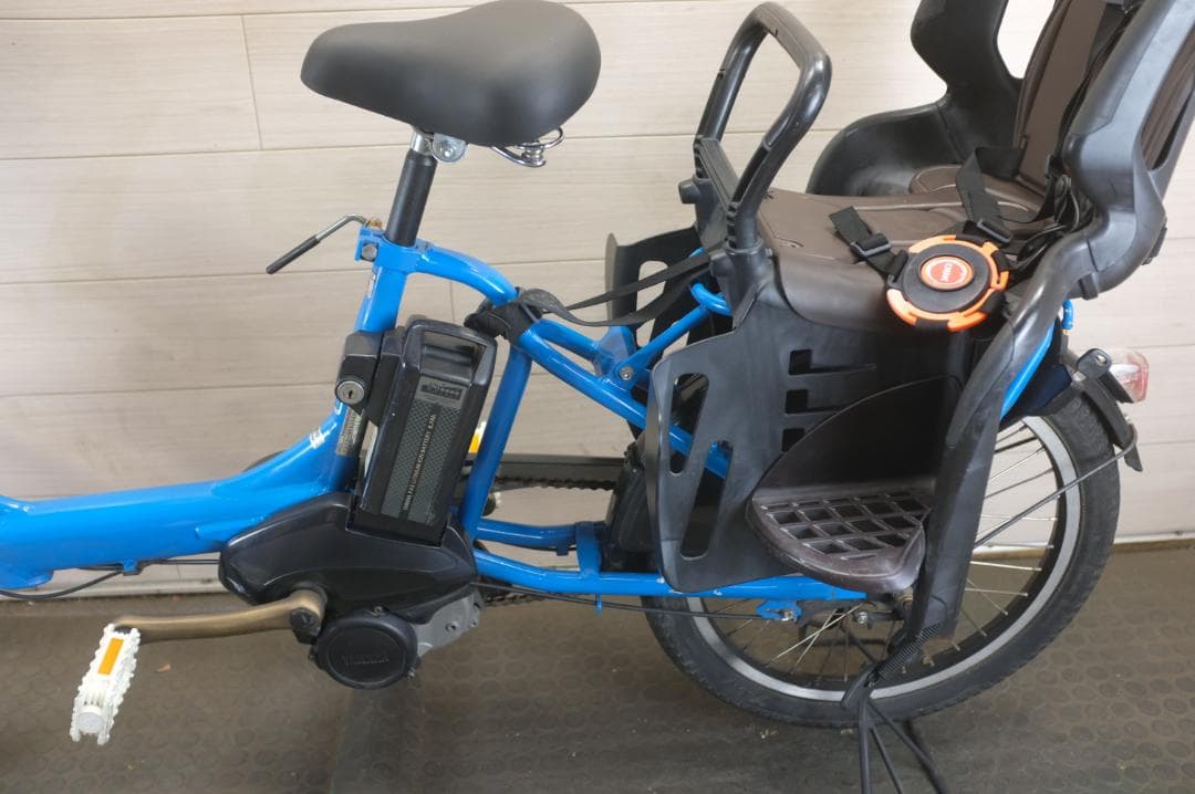 電動自転車ヤマハPAS　KISS　20インチ　3段8.7Ah（4点灯）充電器あり