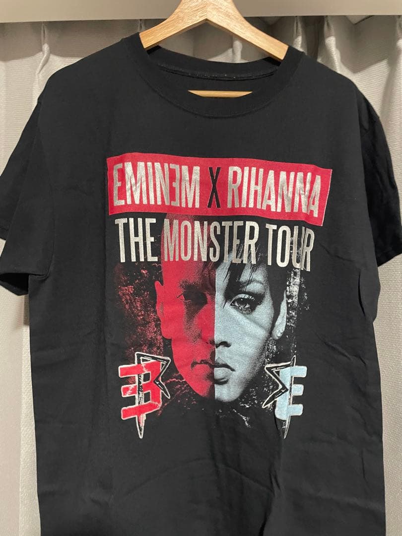 エミネム×リアーナ　バンドTシャツ