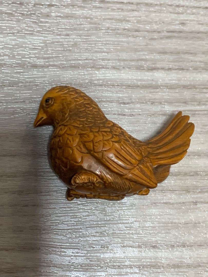 根付　鳥　酉　干支　木彫　在銘