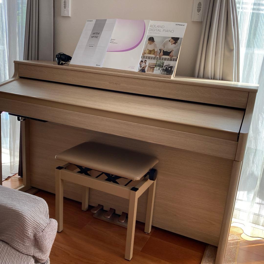 【直接引取可】ローランド　21年製　HP702 電子ピアノ　マット付き