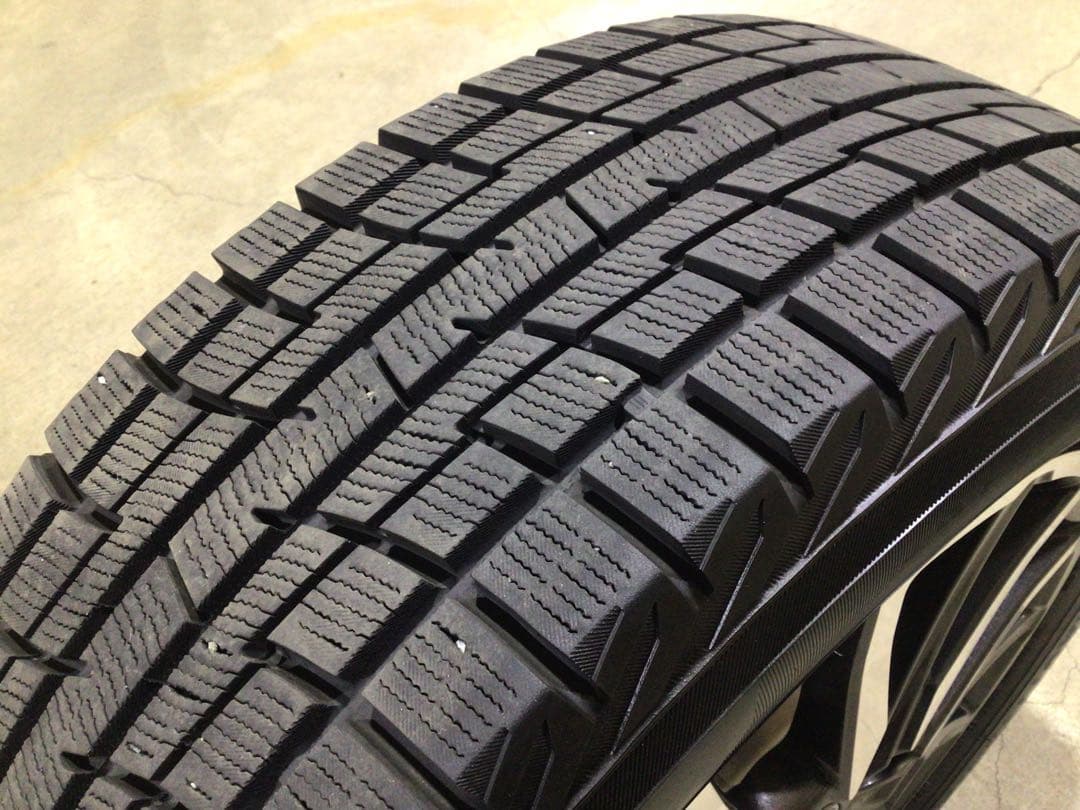 深溝 激安 205/60R16 トヨタ 純正 スタッドレス 4本 送料込み