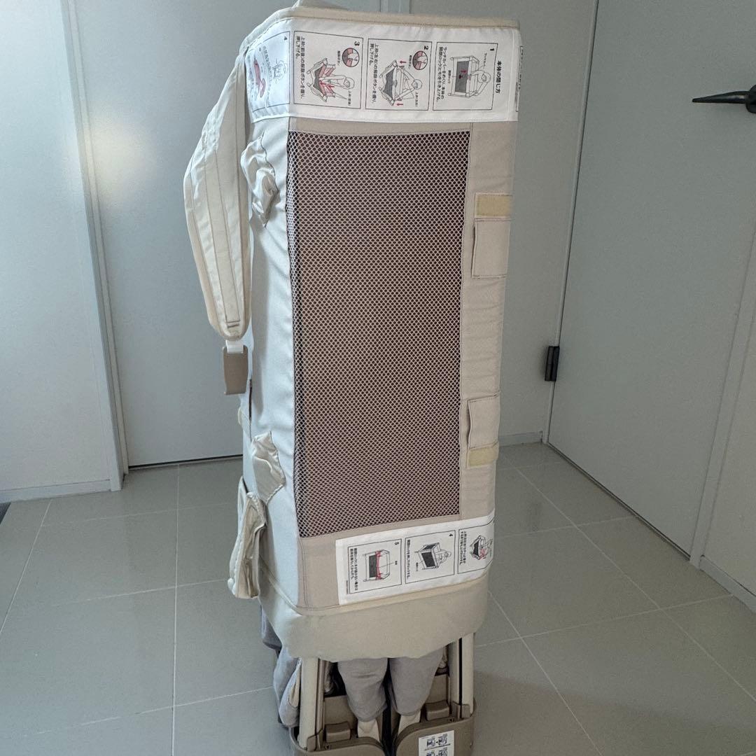 【美品】アップリカ ココネルエアー プラス ベビーベッド