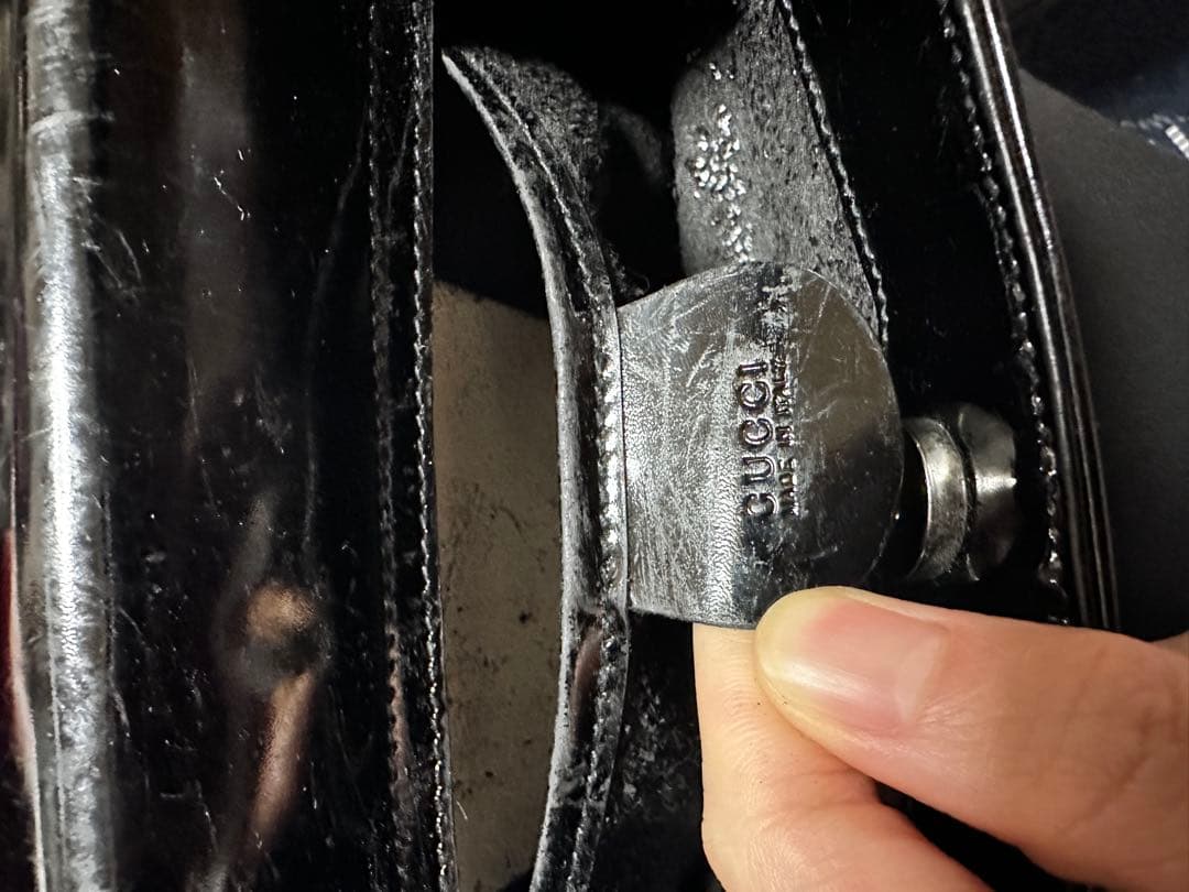 グッチ インターロッキングG ワンショルダーバッグパテントレザー