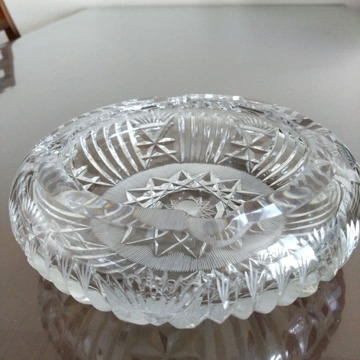 イギリスアンティーク⭐︎クリスタル星模様灰皿⭐︎阪急「英国アンティーク展」購入品