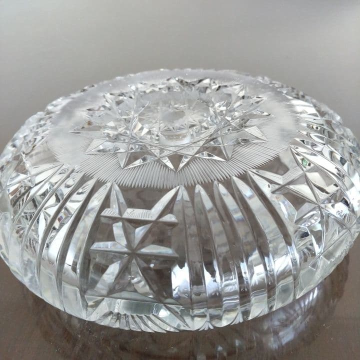 イギリスアンティーク⭐︎クリスタル星模様灰皿⭐︎阪急「英国アンティーク展」購入品