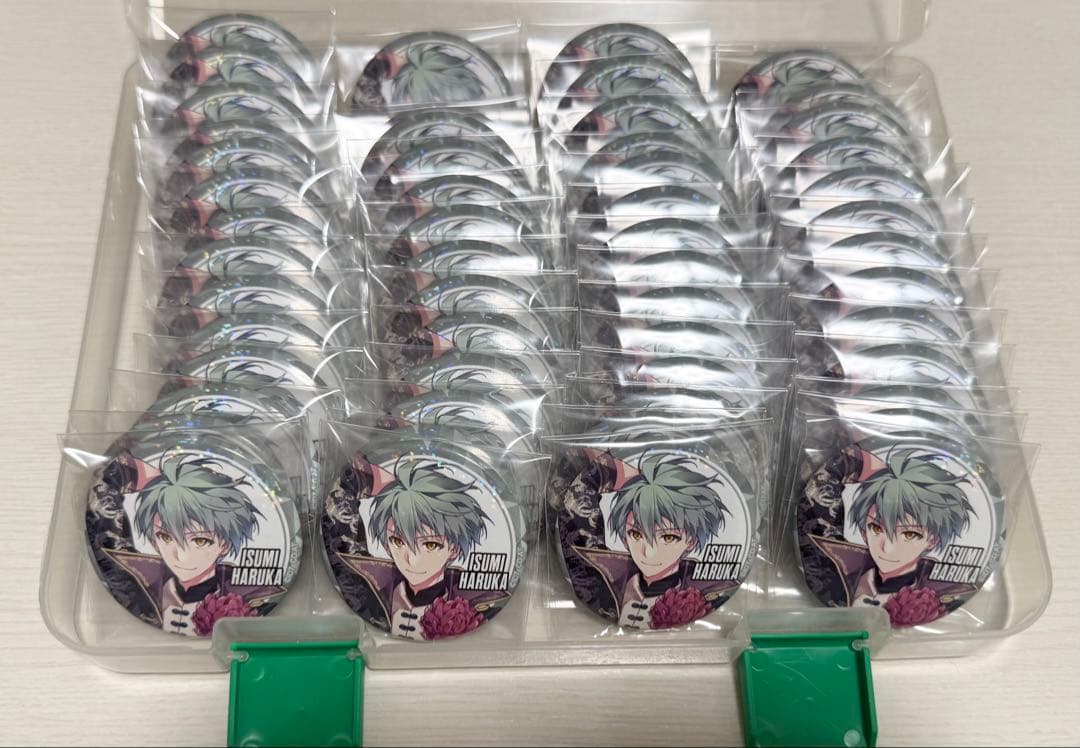 アイナナ 悠 ブラホワ 缶バッジ