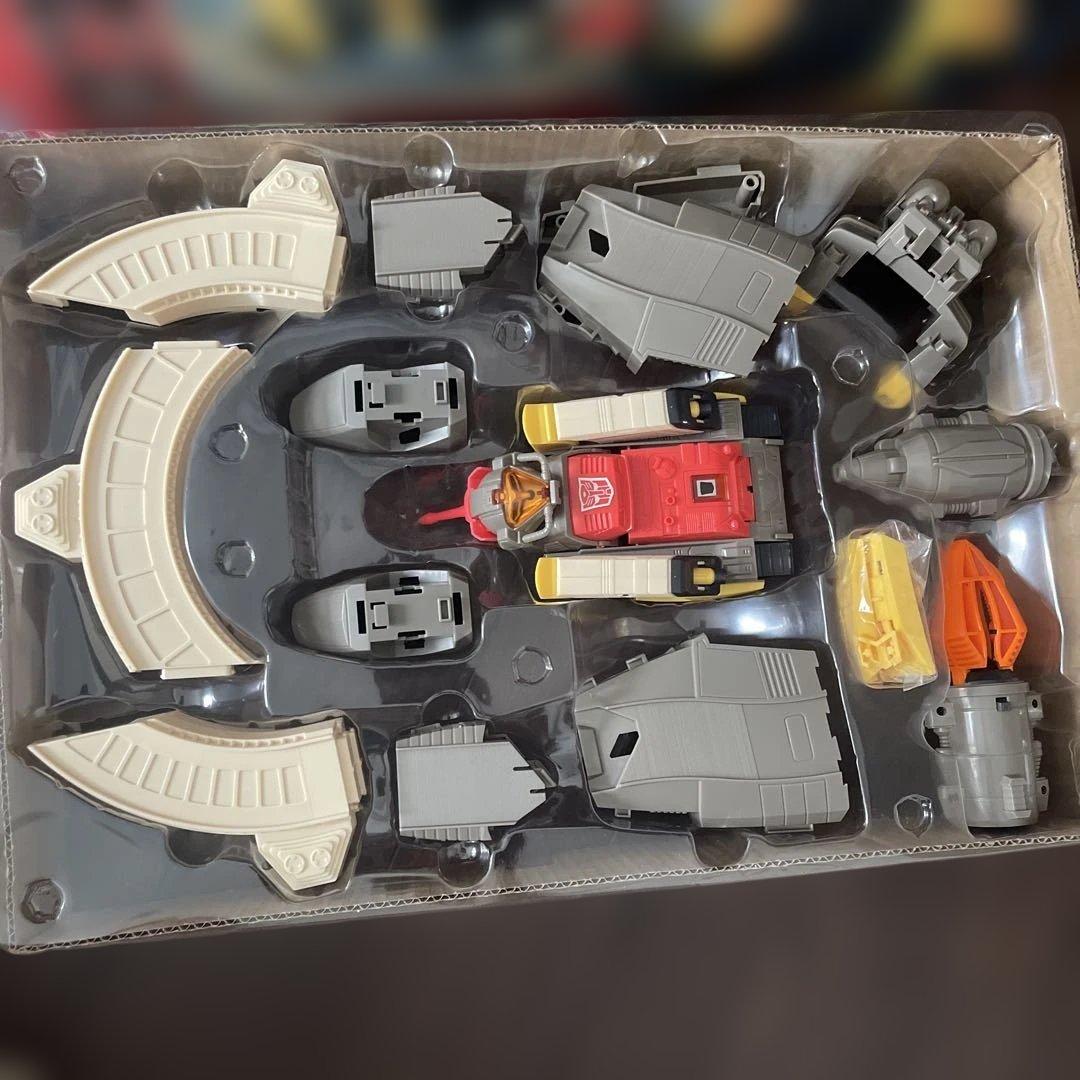 トランスフォーマー 09 サイバトロン　警備員